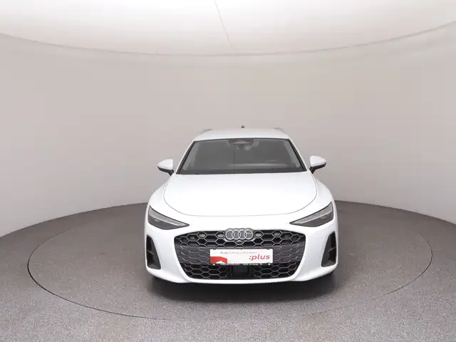 Audi A6 view 3