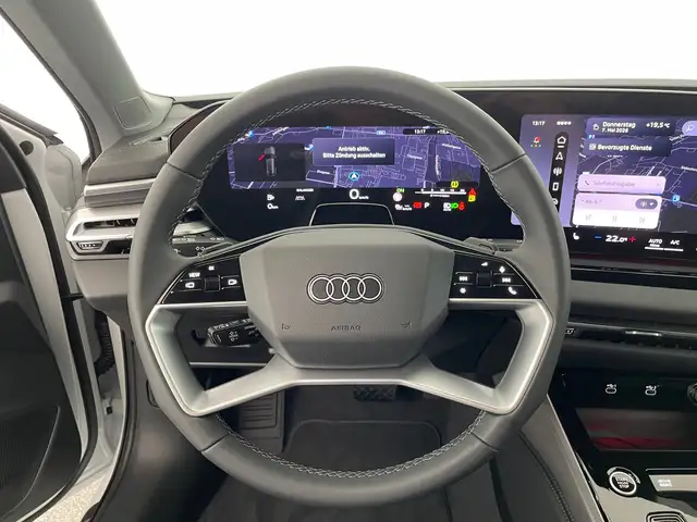 Audi A6 view 13