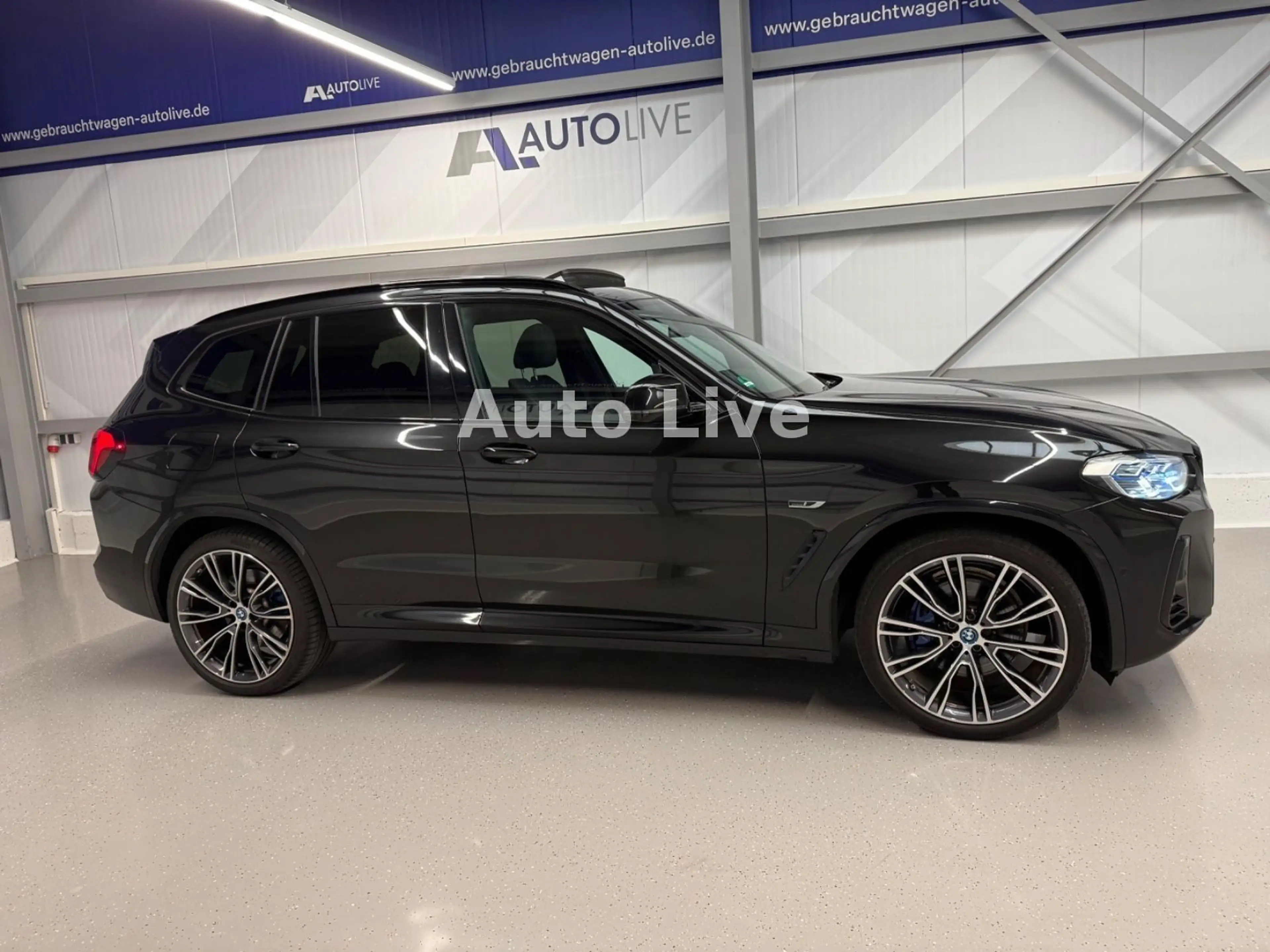 BMW X3 xDrive 30e SAG*M PAKET*VIRTUAL*PANO*LASER*VOL — photo 8
