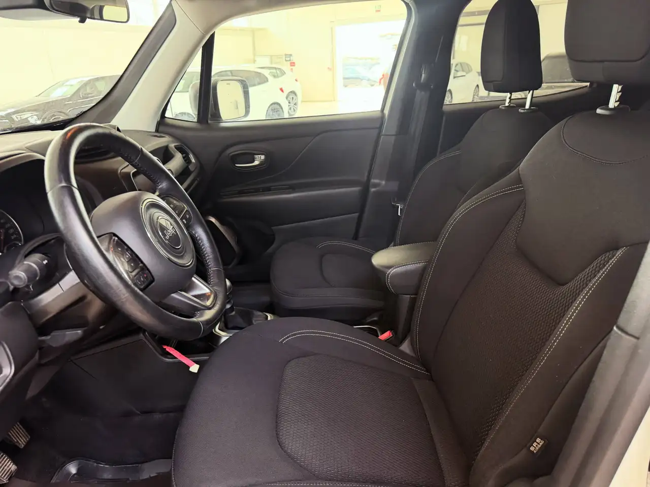 Jeep Renegade 2019 1.6 mjt Limited 2wd 120cv, миниатюра 3