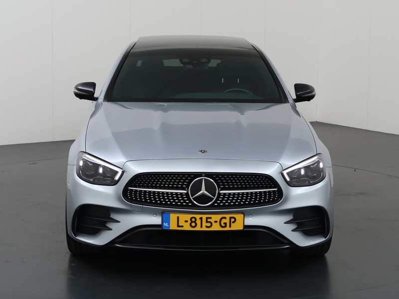 Mercedes-Benz E 300 e 4MATIC AMG Line | Night | Panoramadak | Burmeste — photo 3