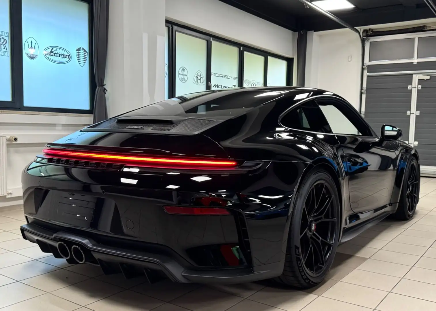 Porsche 992 GT3 MK2 FACELIFT TOURING PAKET CARBON 25 NEW Schwarz - 1