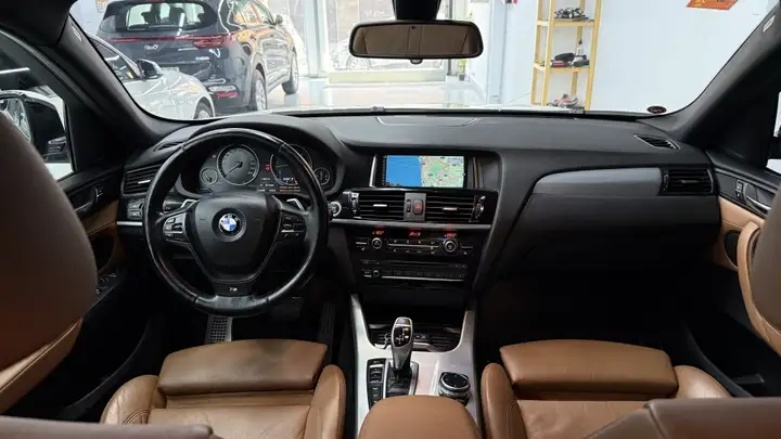 BMW X4 2015, foto 2