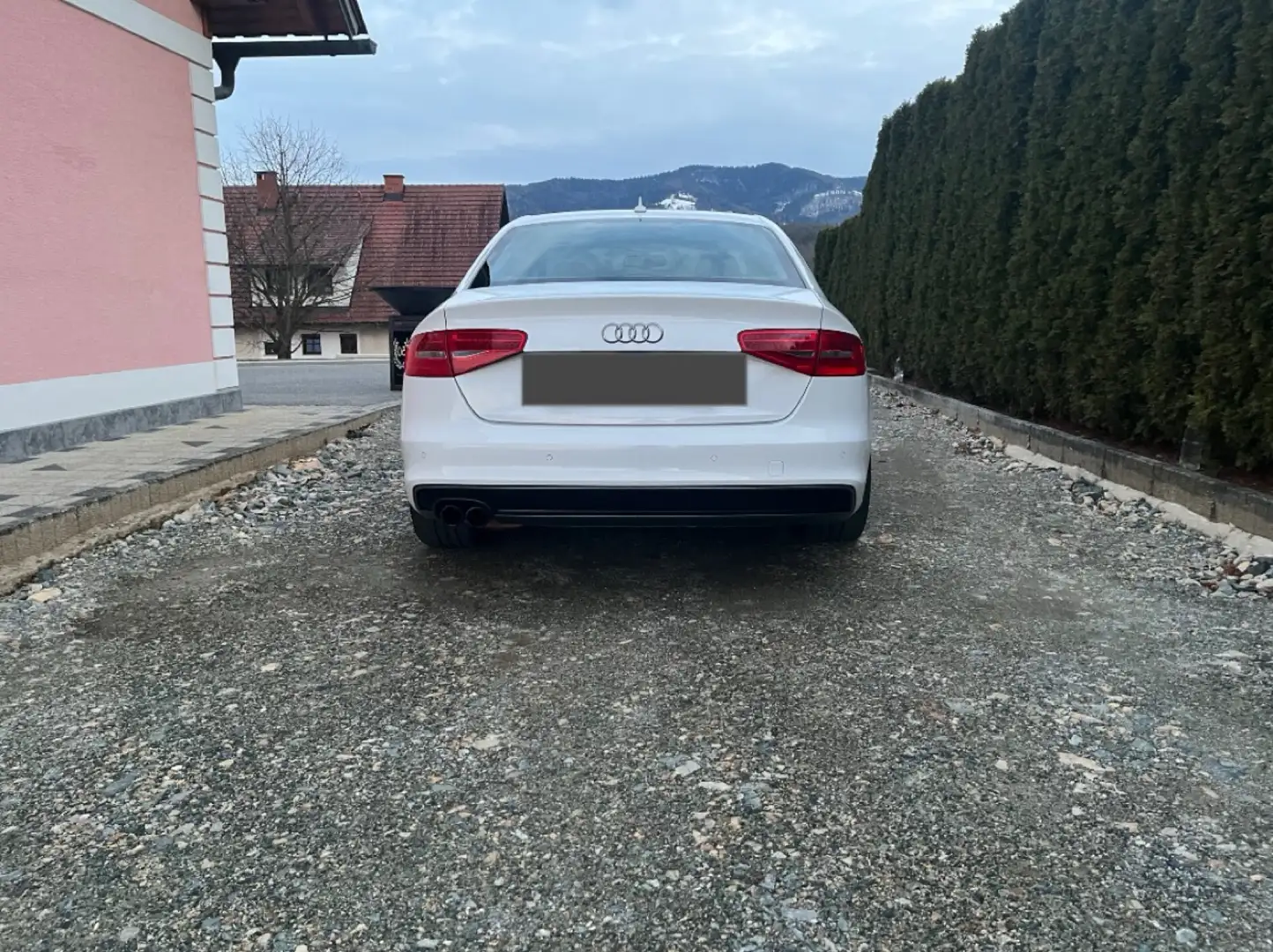 Audi A4 1,8 TFSI Intense Weiß - 2