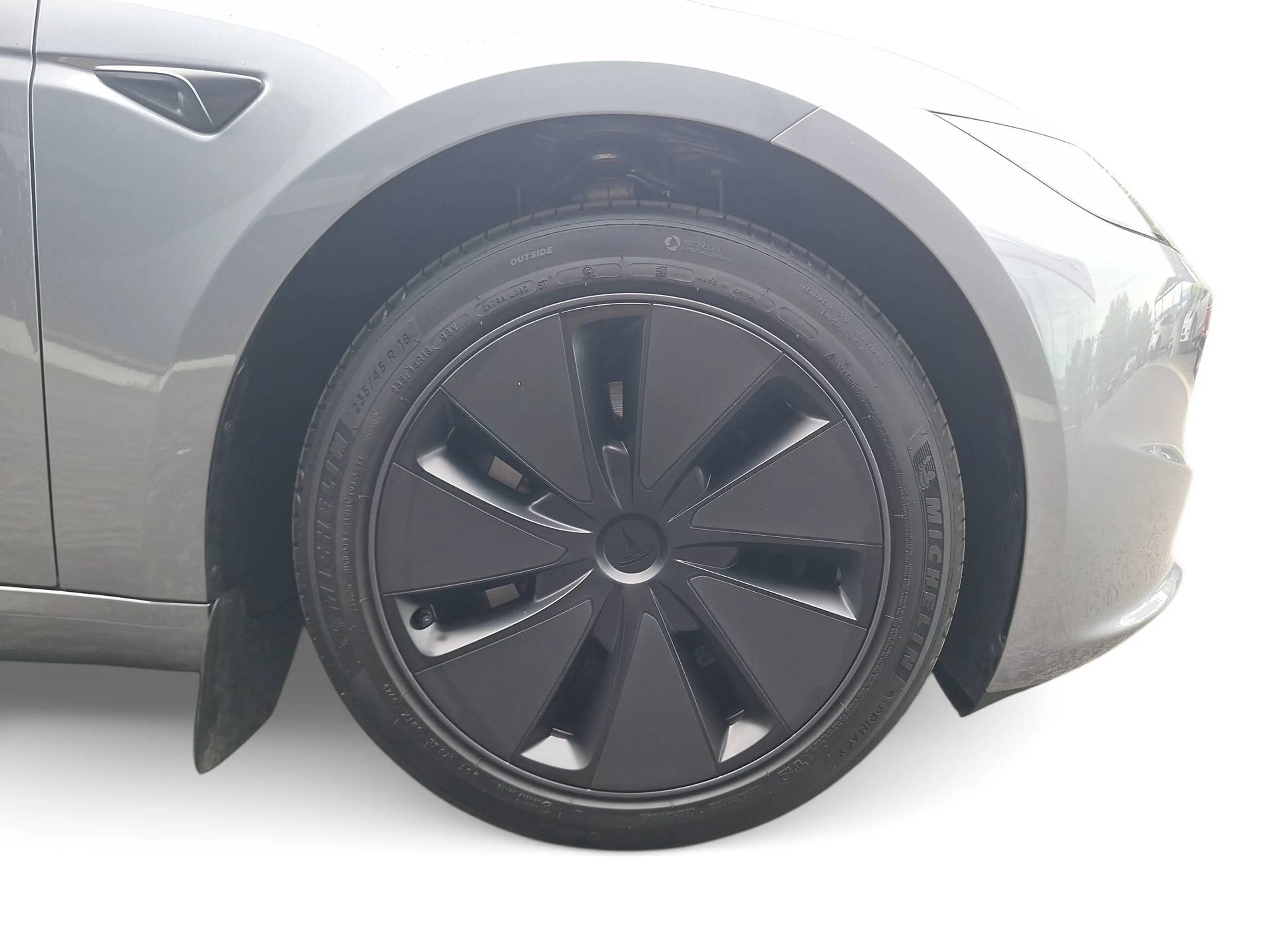 Tesla Model 3 Long Range AWD/Certified Pre owned — photo 13
