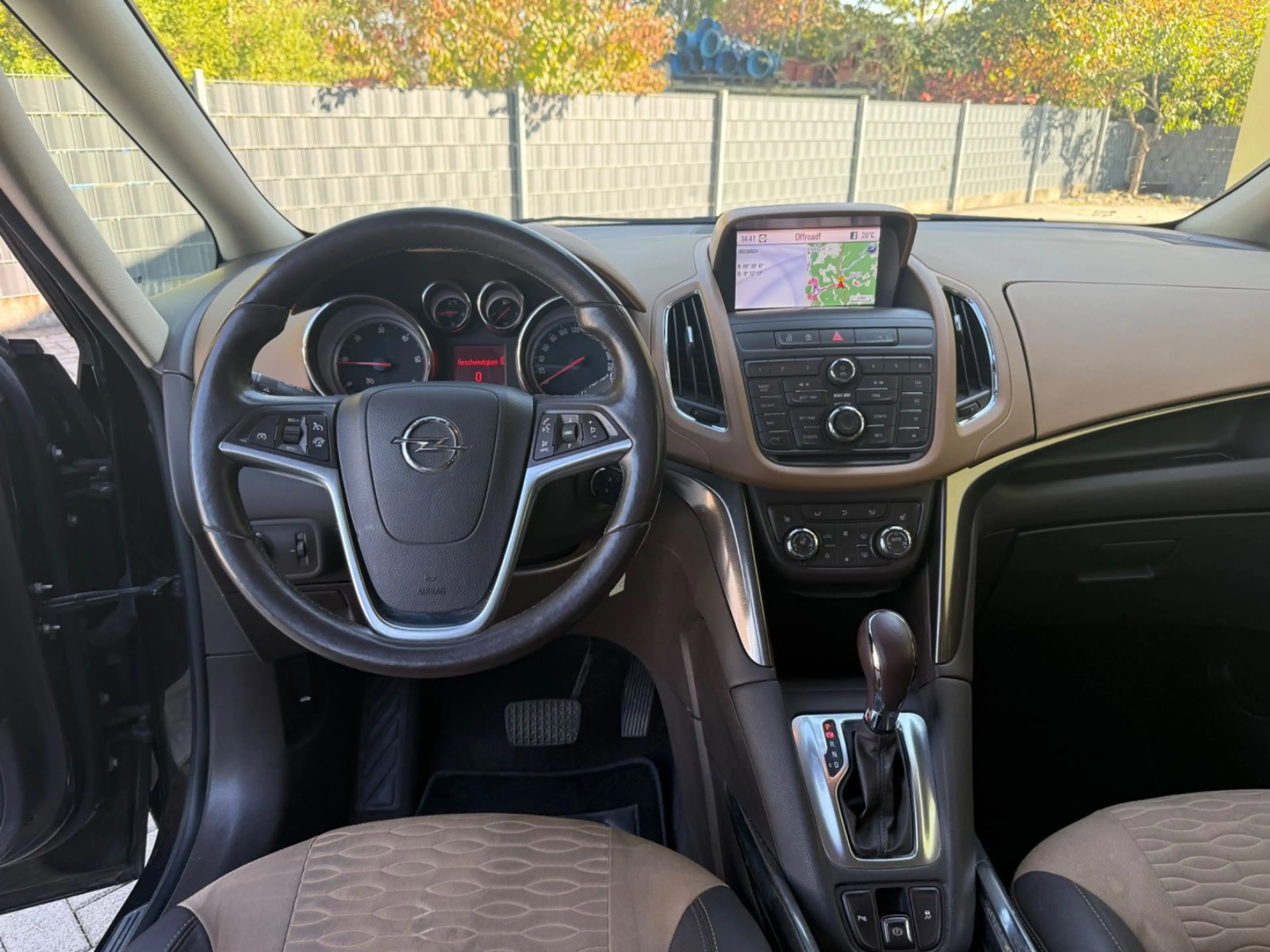 Opel Zafira C Tourer 2.0 CDTI Automatik Leder-7 Sitz — photo 13