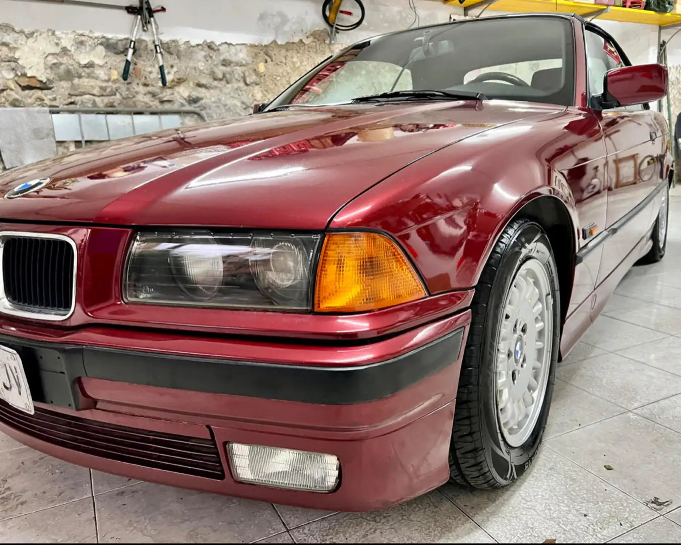 BMW 320 320i Cabrio c/2airbag Czerwony - 2