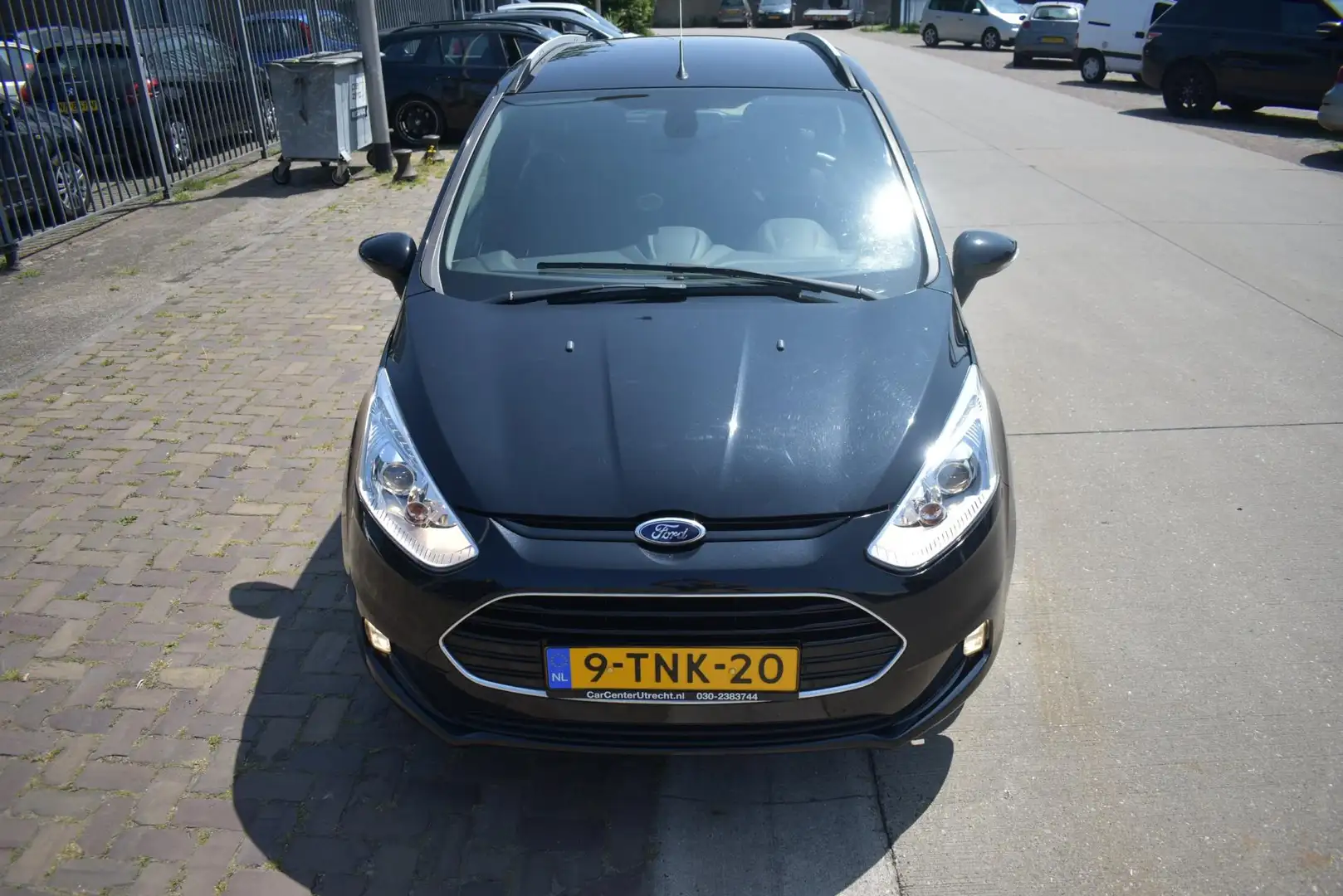 Ford B-Max 1.0 EcoBoost Titanium Zwart - 2