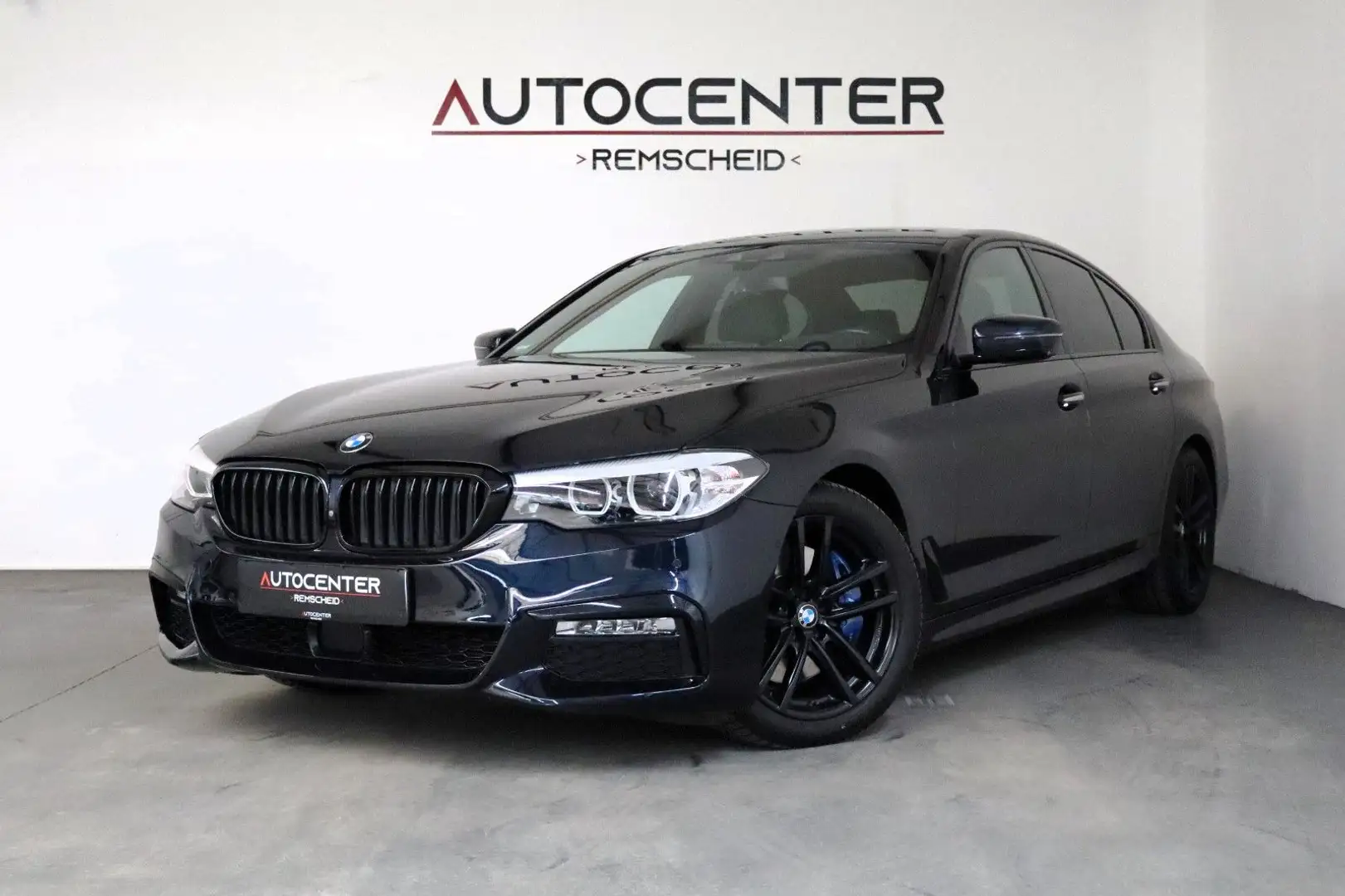 BMW 530 d Lim. xDrive M Sportpaket CarPlay Head-Up Schwarz - 1