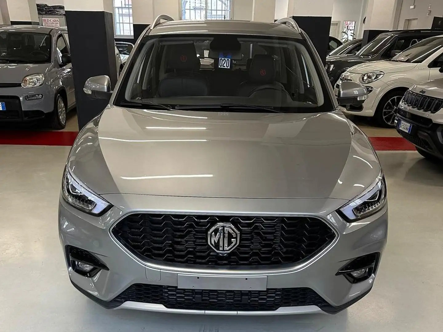 MG ZS ZS 1.0 Luxury auto Argento - 1