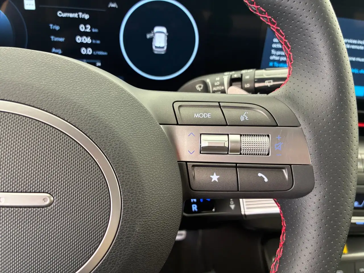 Hyundai KONA снимка Hyundai KONA