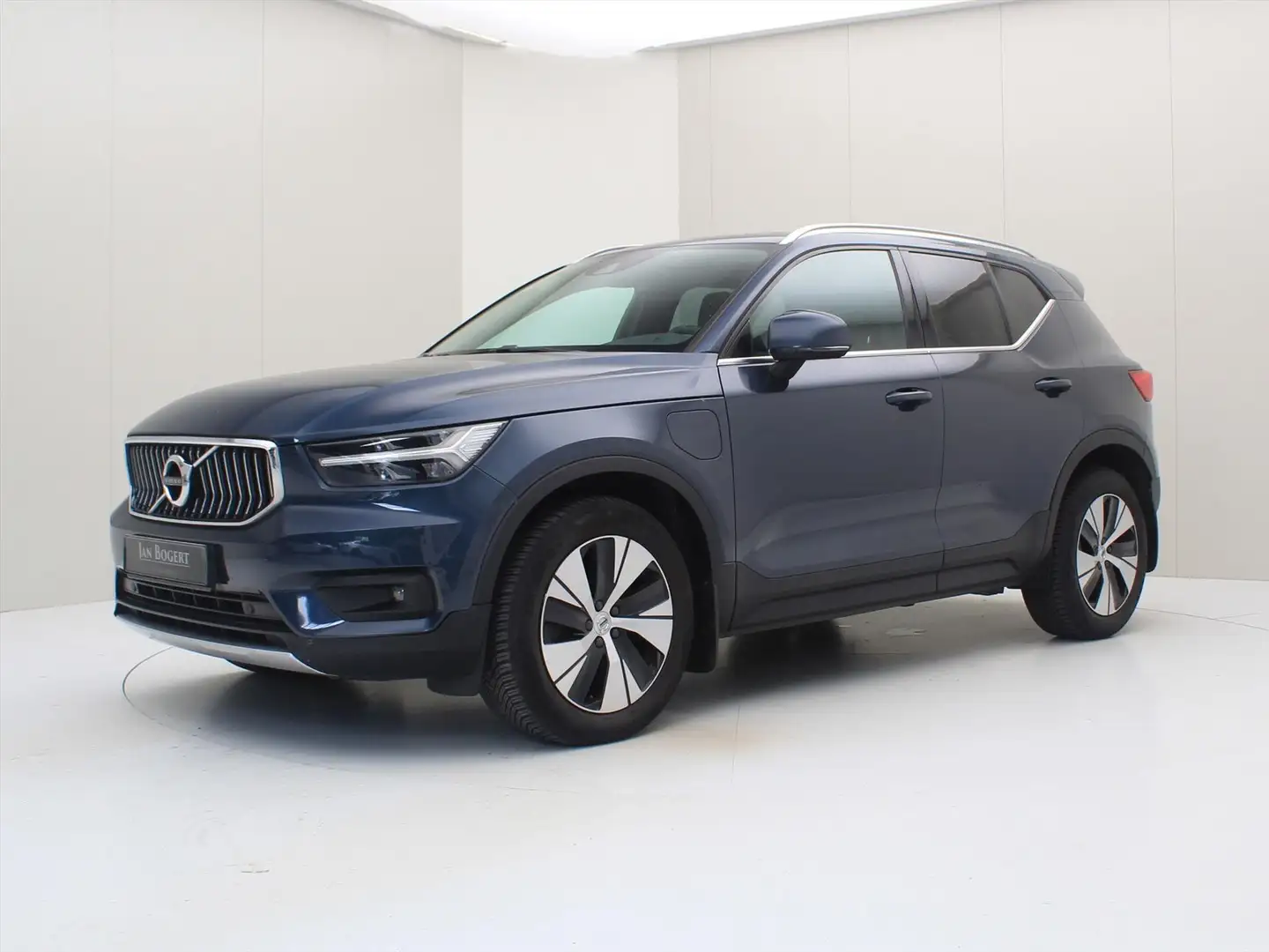 Volvo XC40 T4 Twin Engine 211pk Geartronic Inscription Expres Azul - 1