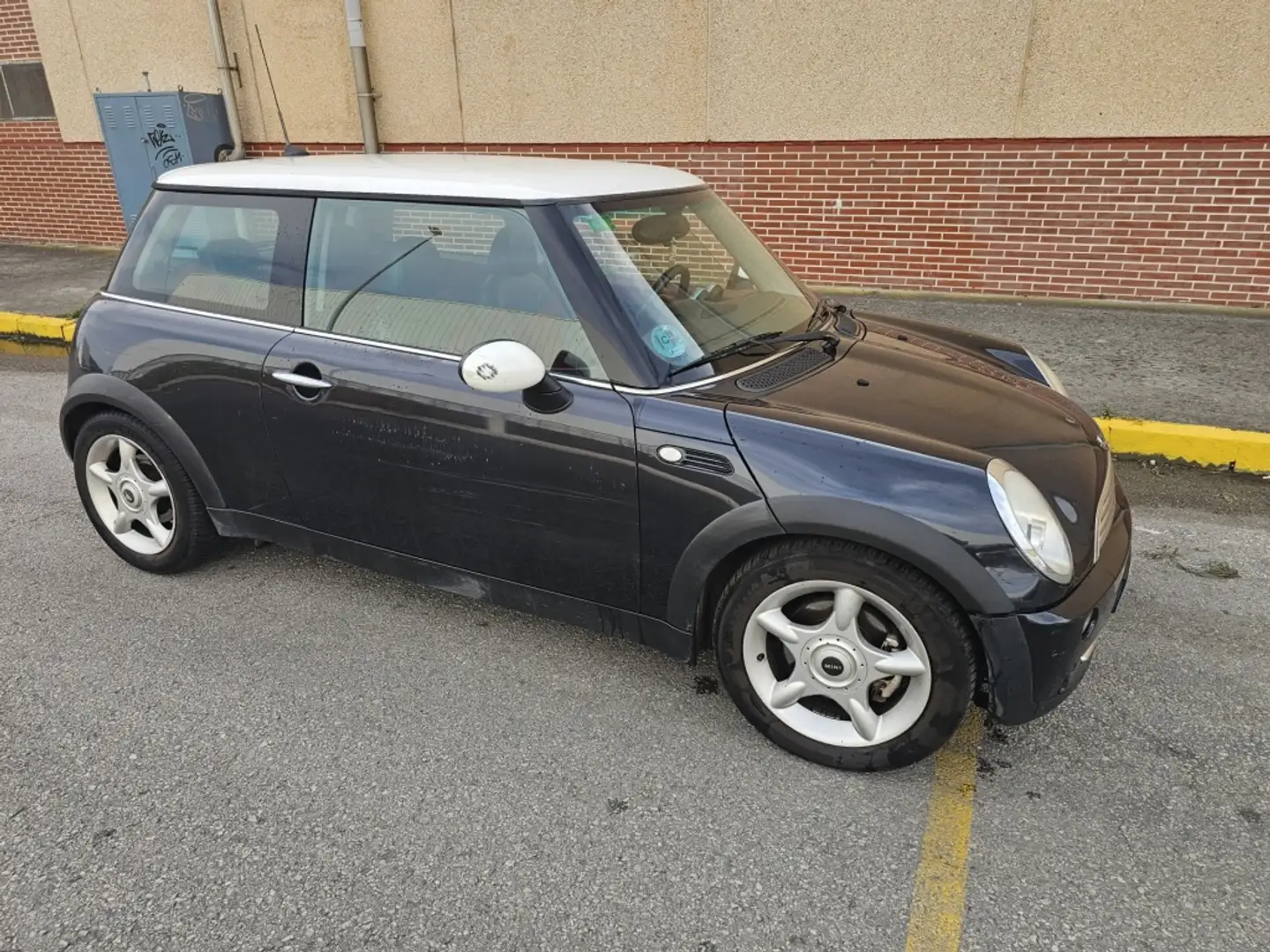MINI Cooper Negro - 1