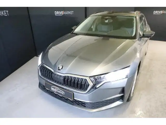 Skoda Octavia Selection
