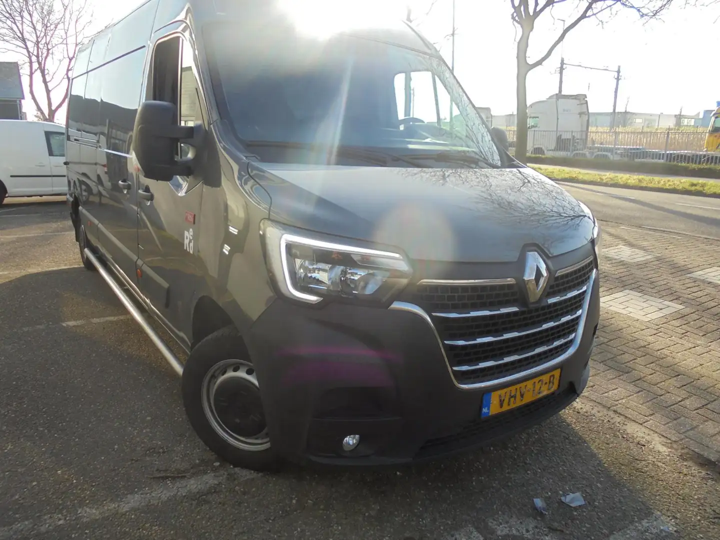 Renault Master T35 2.3 dCi 150 L3H2 Energy Work Edition Gris - 2