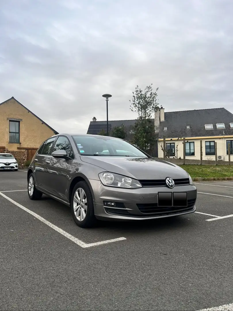 Volkswagen Golf 1.2 TSI 105 BlueMotion Technology Confortline DSG7 - 1