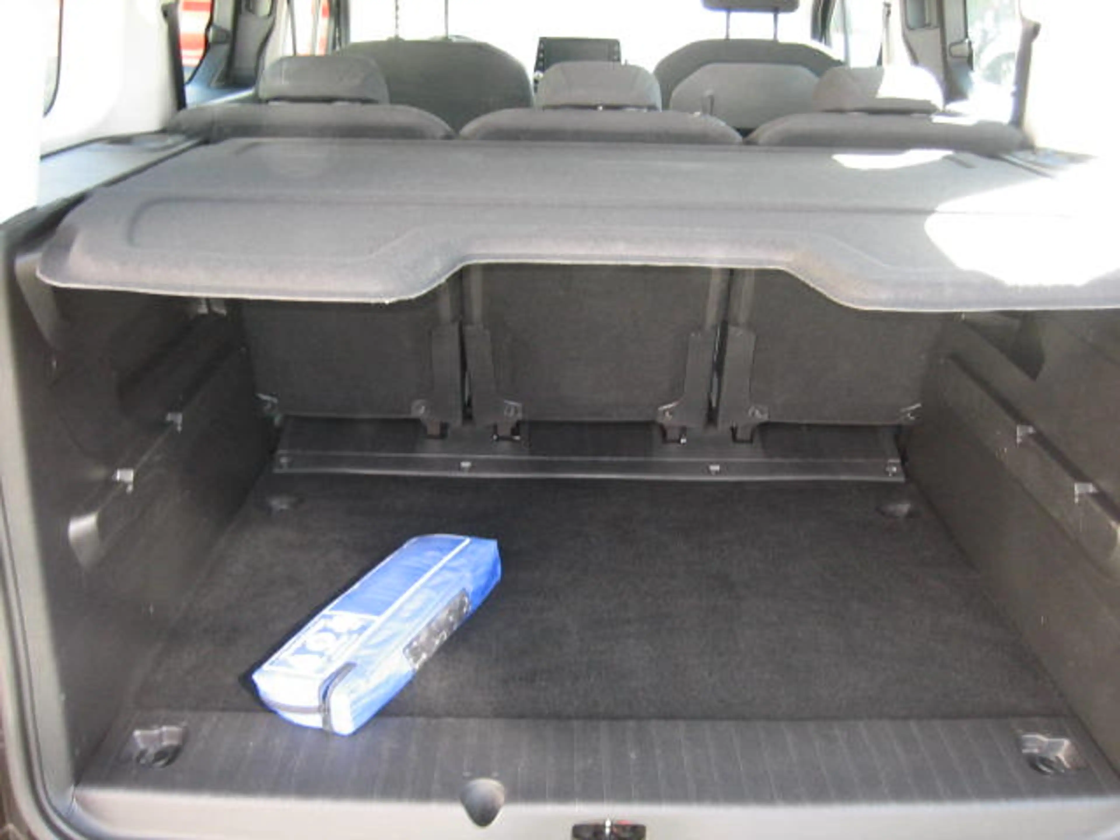 Citroen Berlingo Feel M Kamera SHZ — photo 5