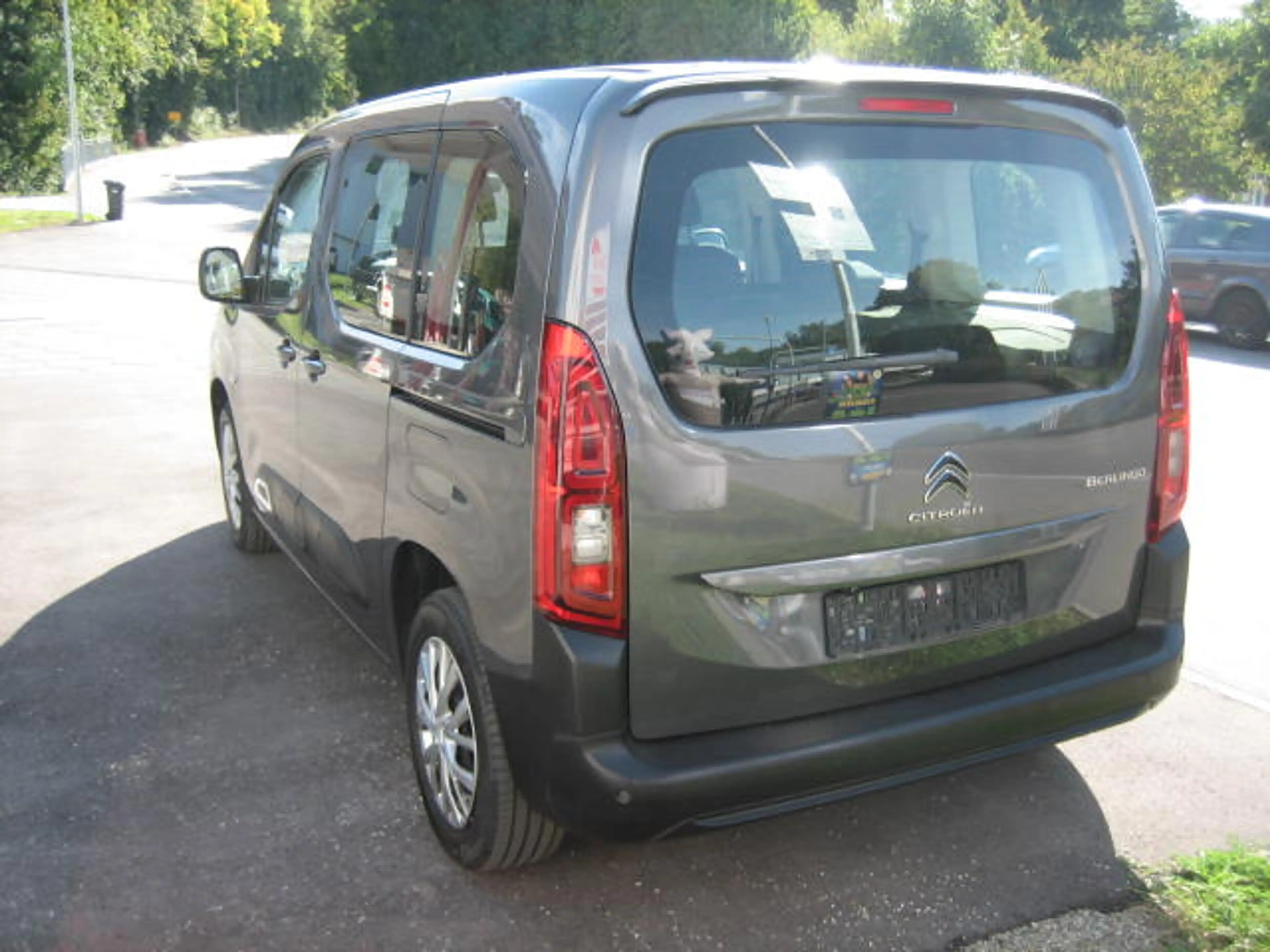 Citroen Berlingo Feel M Kamera SHZ — photo 4