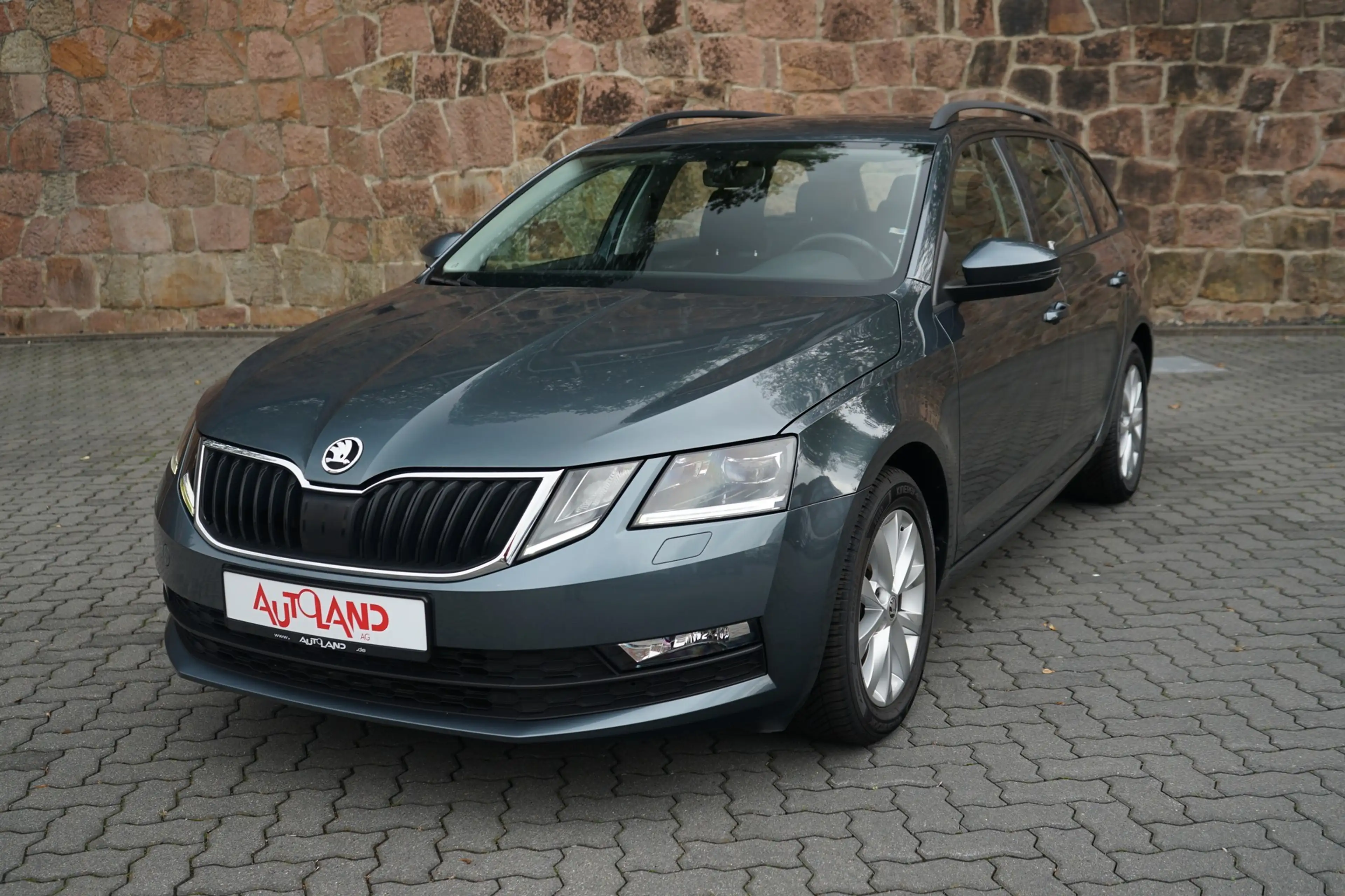 Skoda Octavia Combi 1.5 16V TSI Ambition ACC LED PDC