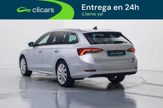 Skoda Octavia view 9