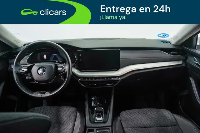 Skoda Octavia view 13
