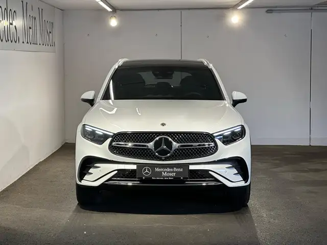 Mercedes-Benz GLC 300 d 4MATIC Ansicht 3