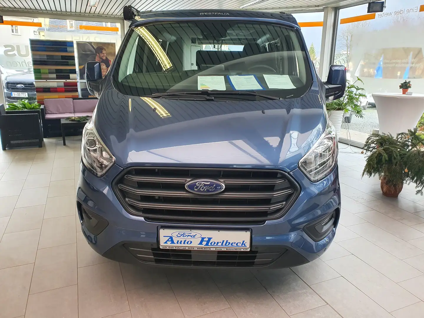 Ford Transit 320L1/Nugget(Aufstelldach)/Navi/Xenon Modrá - 2