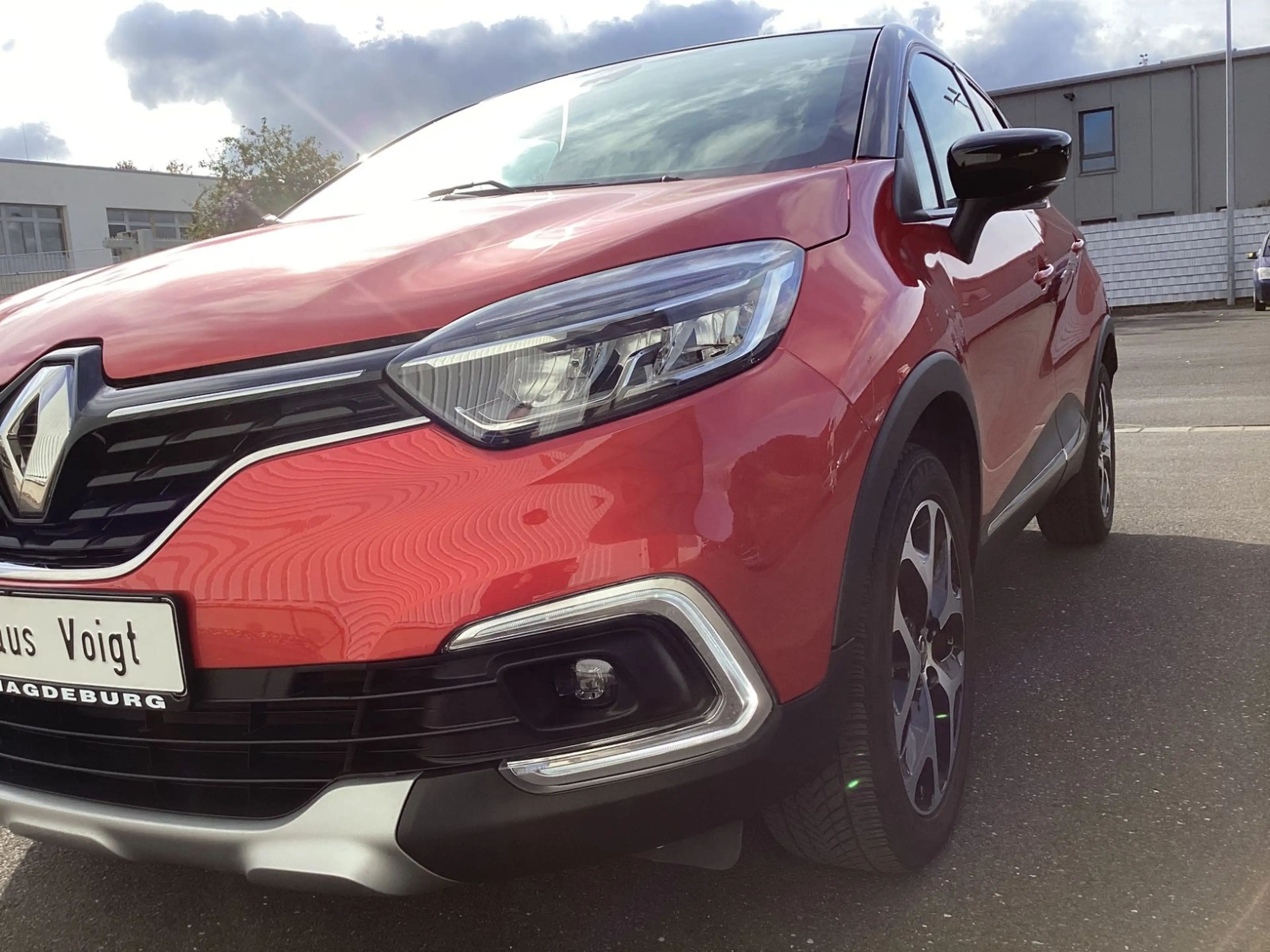 Renault Captur Intens Panorama Leder LED — photo 5