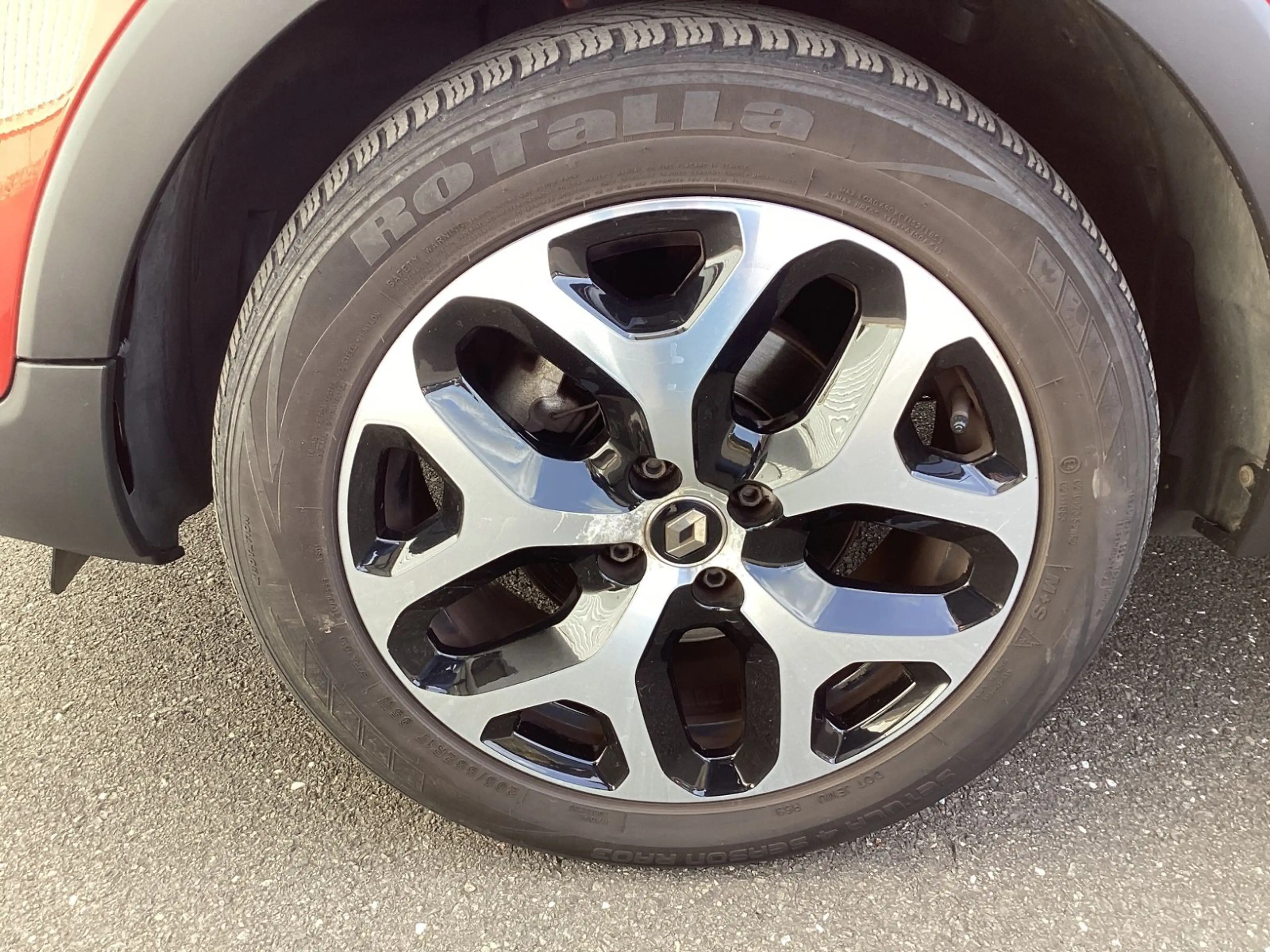 Renault Captur Intens Panorama Leder LED — photo 9