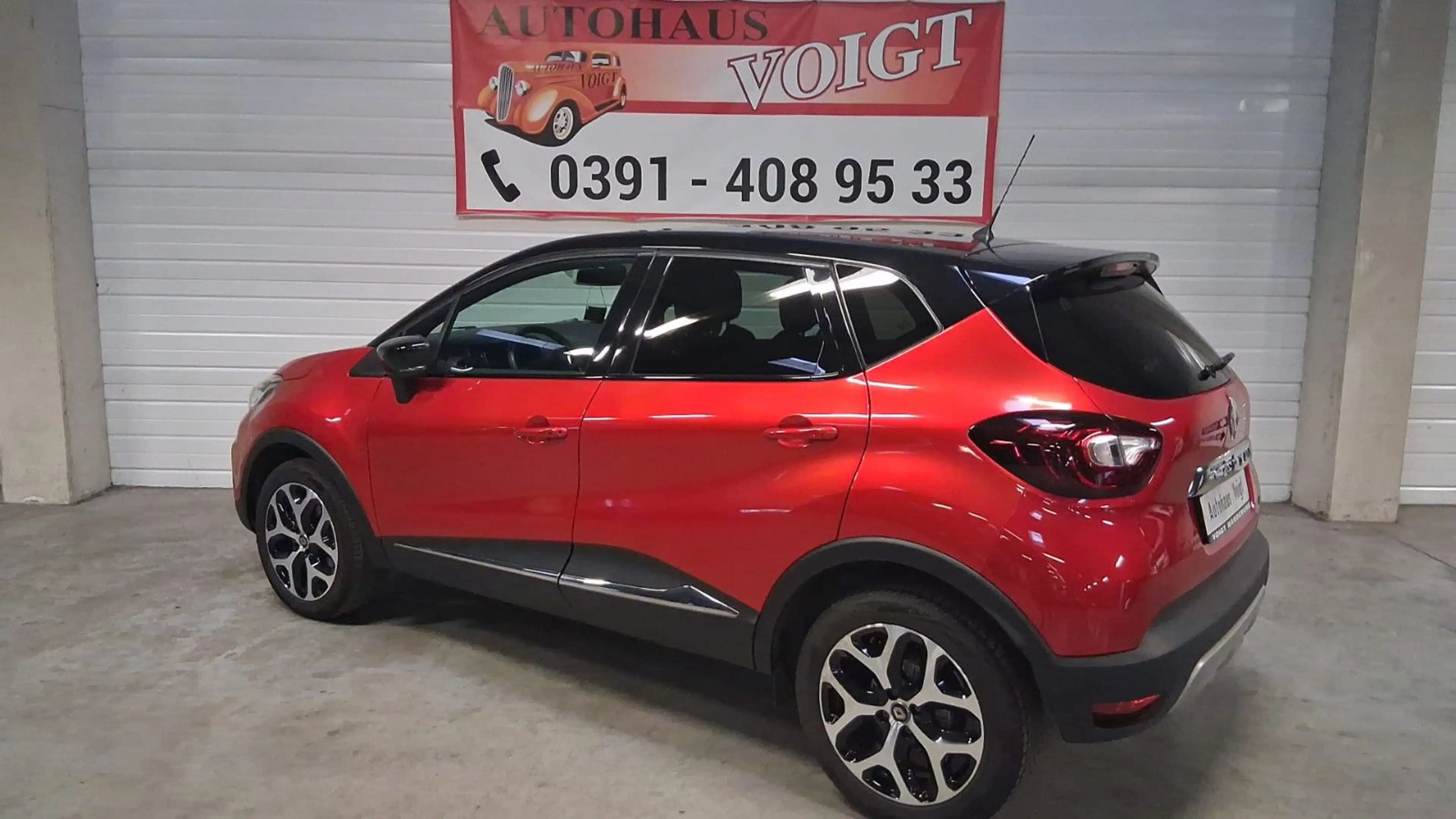 Renault Captur Intens Panorama Leder LED — photo 3