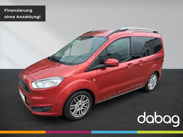 Ford Tourneo Courier Titanium