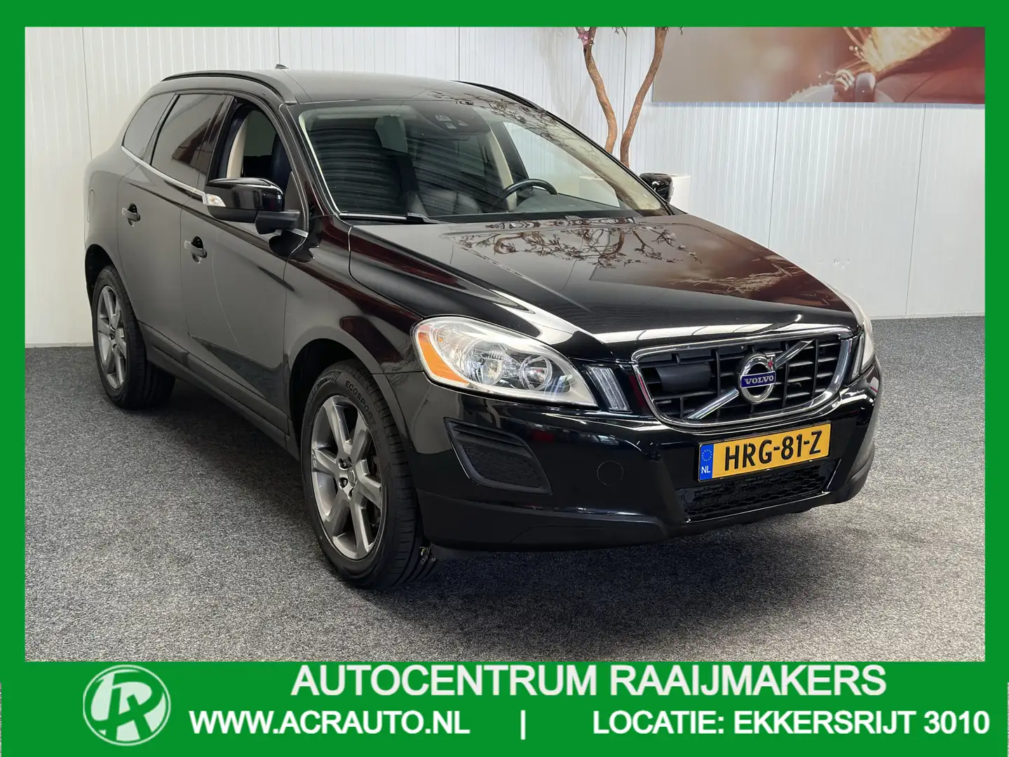 Volvo XC60 2.0 T5 MOMENTUM LEDER NAVIGATIE ADAPTIVE CRUISE CO Noir - 1