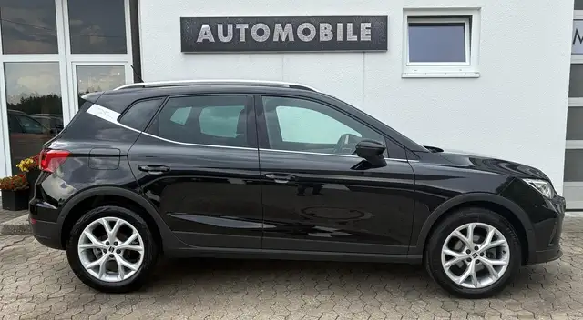SEAT Arona view 5