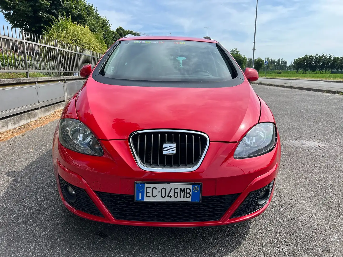 SEAT Altea XL Altea XL 1.2 tsi Style Euro 5 ok neopatentati Rouge - 2
