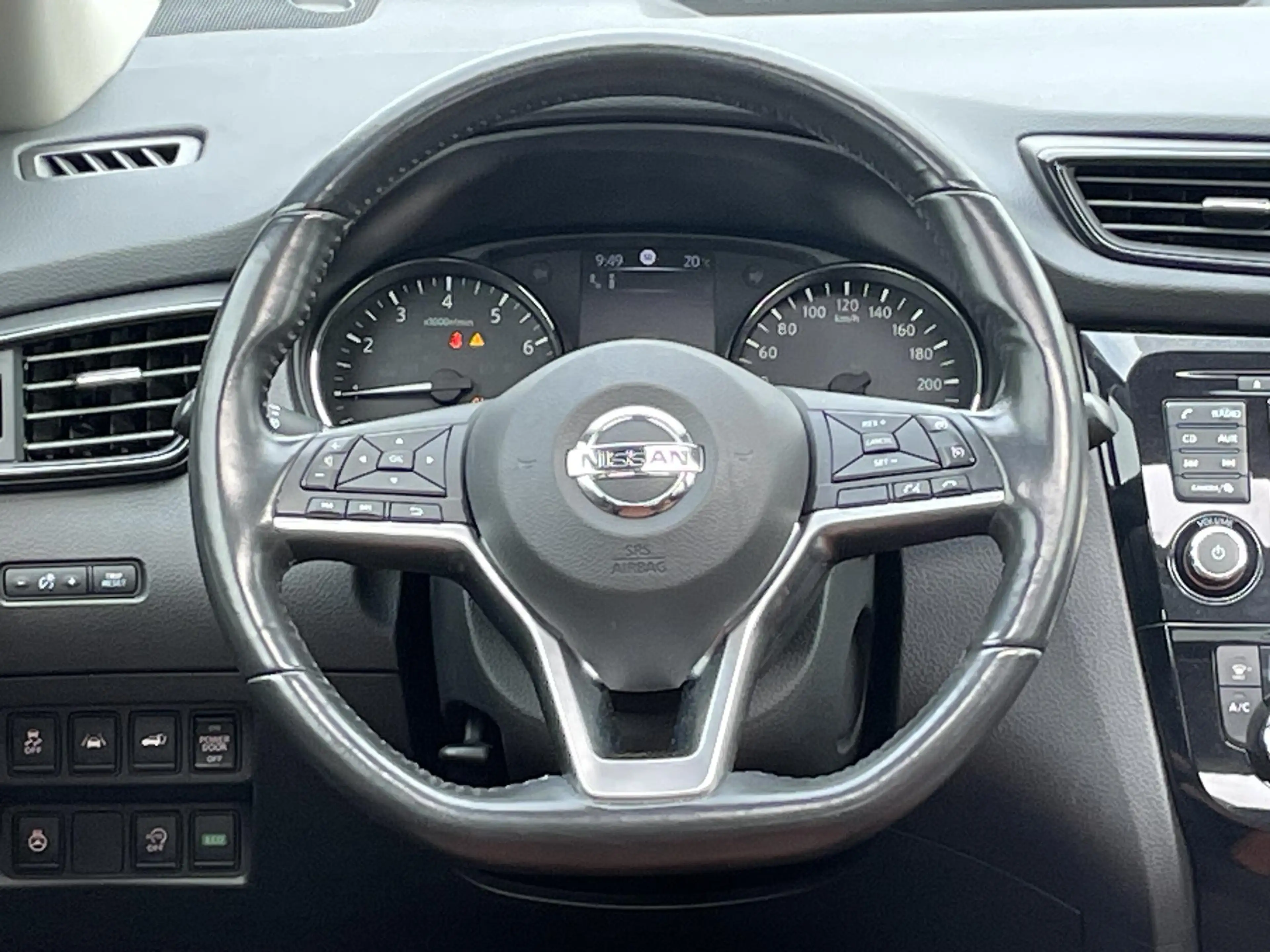 Nissan X-Trail 1.3 DIG-T Tekna — photo 10