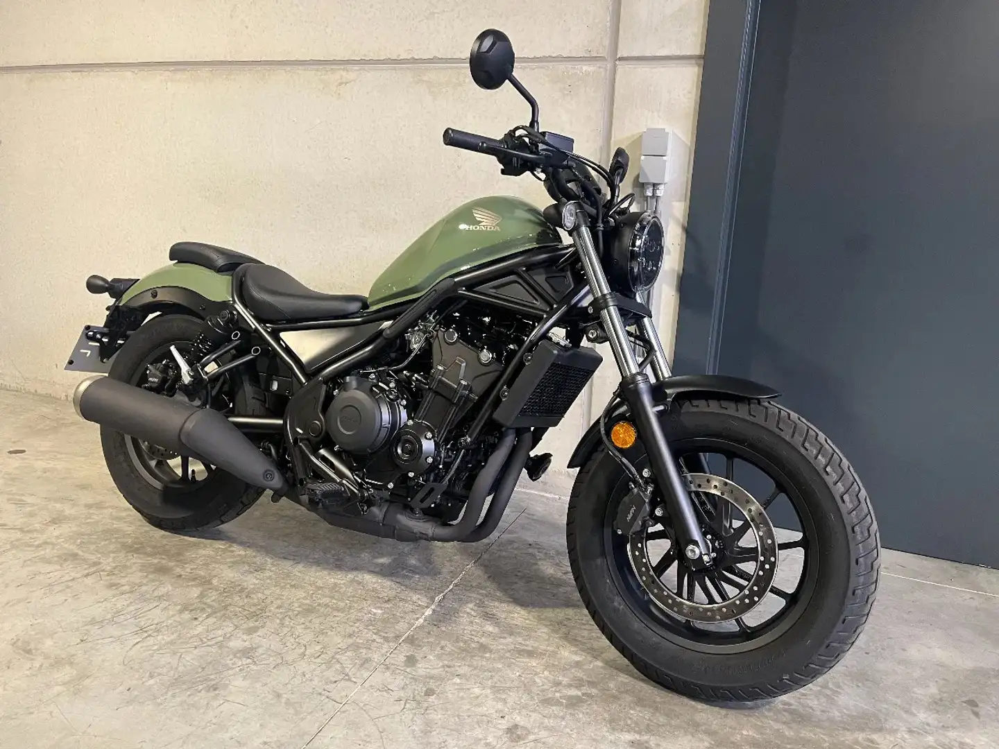 Honda CMX 500 Rebel amper mee gereden en in showroomstaat - 1