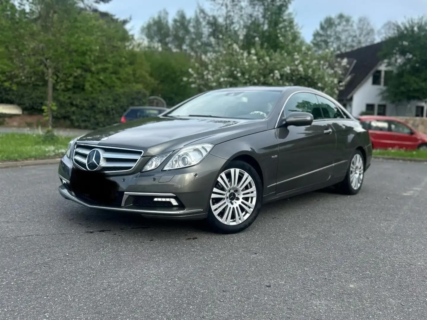 Mercedes-Benz E 250 CGI Coupe BlueEFFICIENCY Automatik Elegance Verde - 1