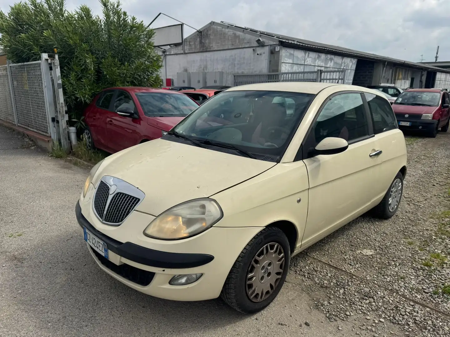 Lancia Ypsilon Ypsilon 1.2 8v Oro Beige - 1