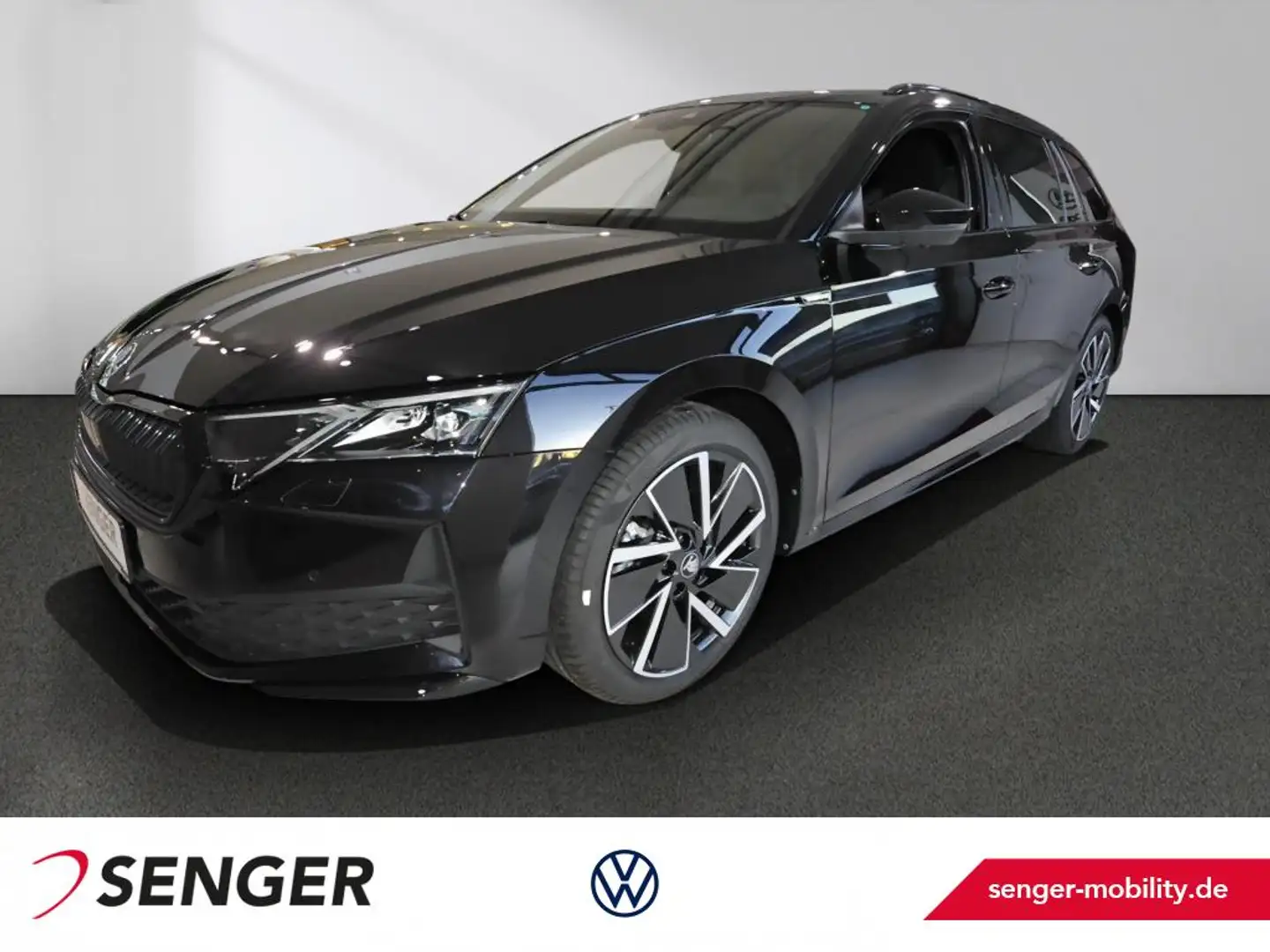 Skoda Octavia 1.5 TSI Sportline Nav Pano Matrix AHK Schwarz - 1