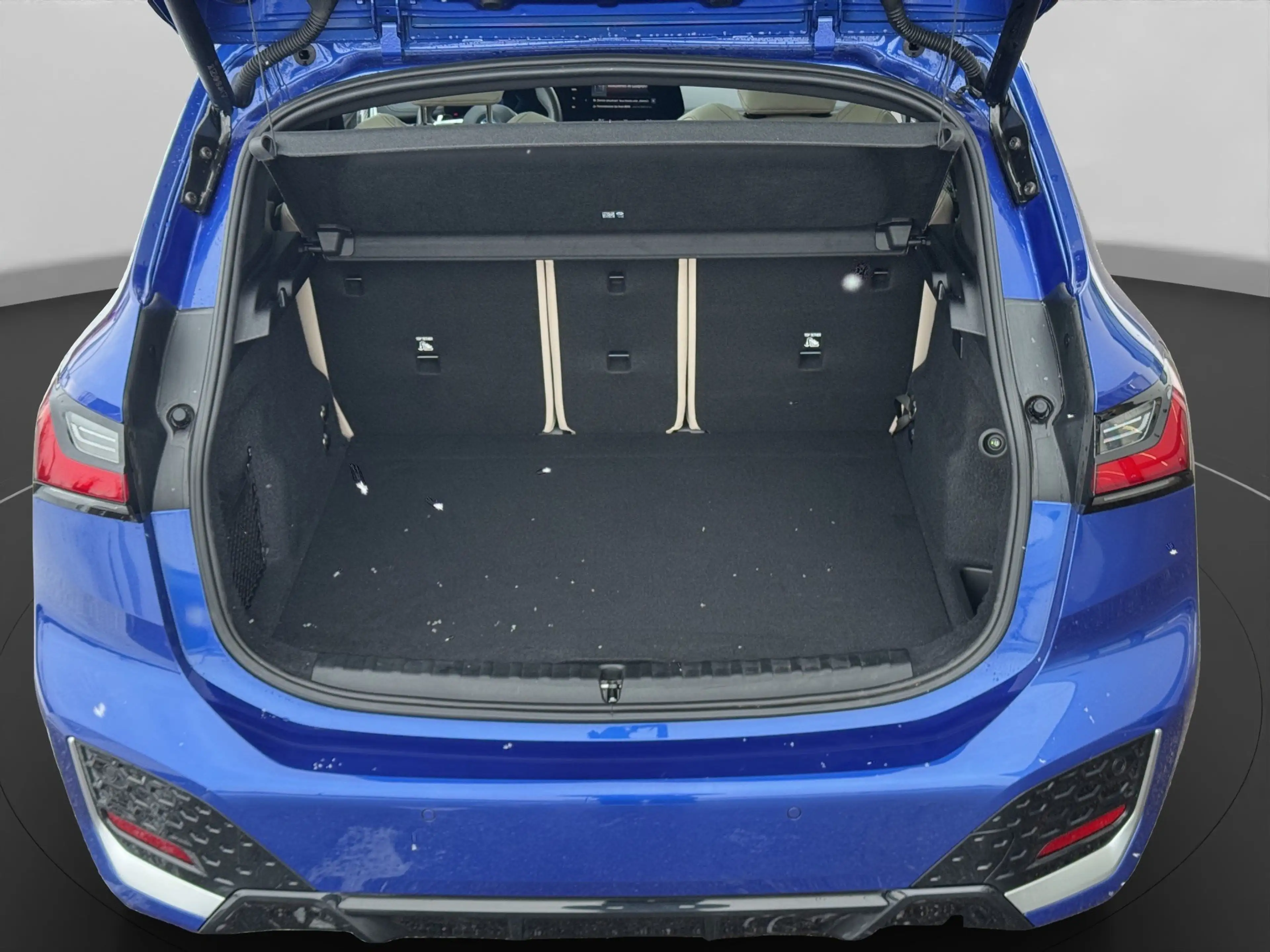 BMW 230 e xDrive Active Tourer M Sport Anhängerk. Panorama — photo 15