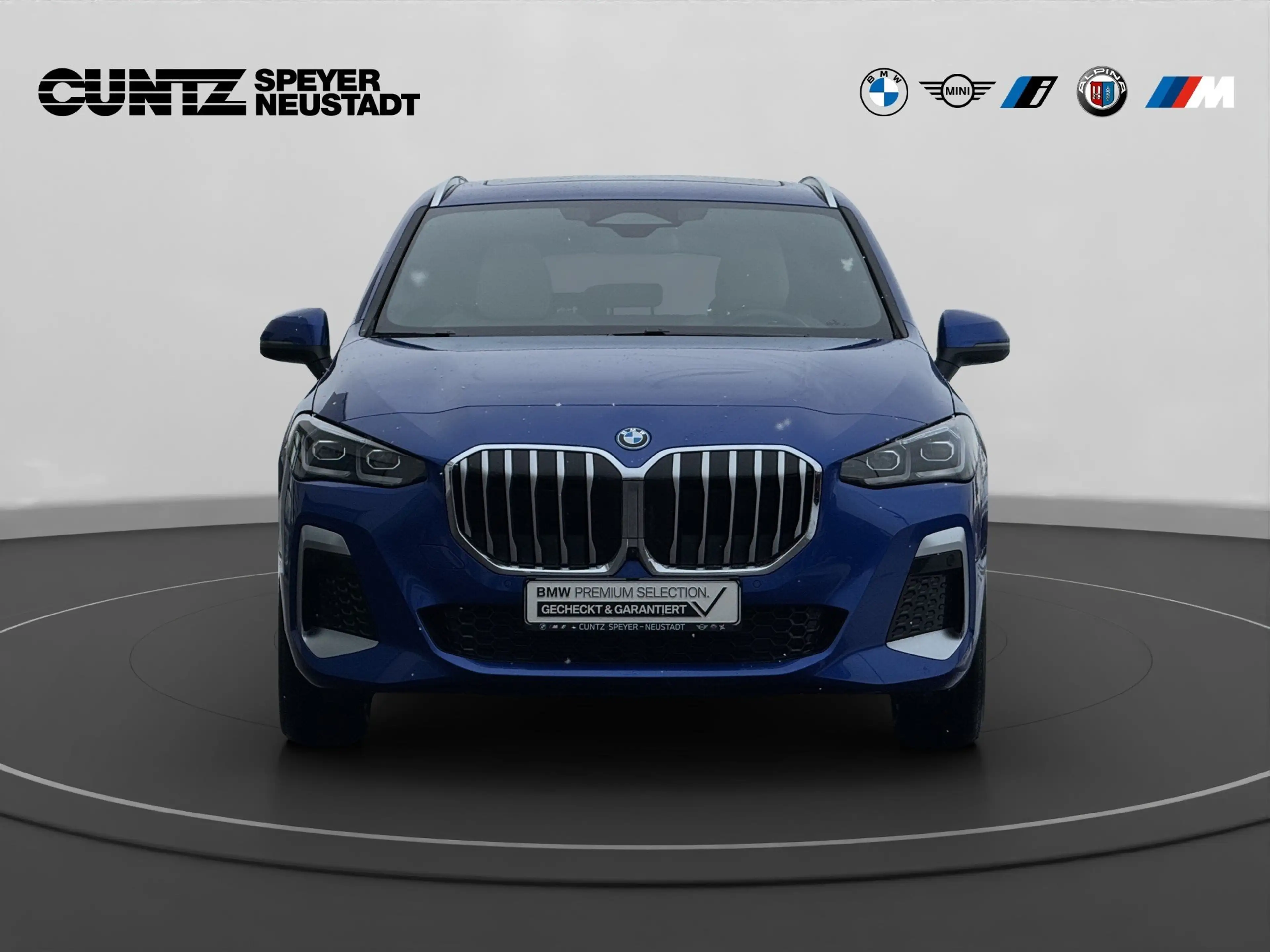 BMW 230 e xDrive Active Tourer M Sport Anhängerk. Panorama — photo 3