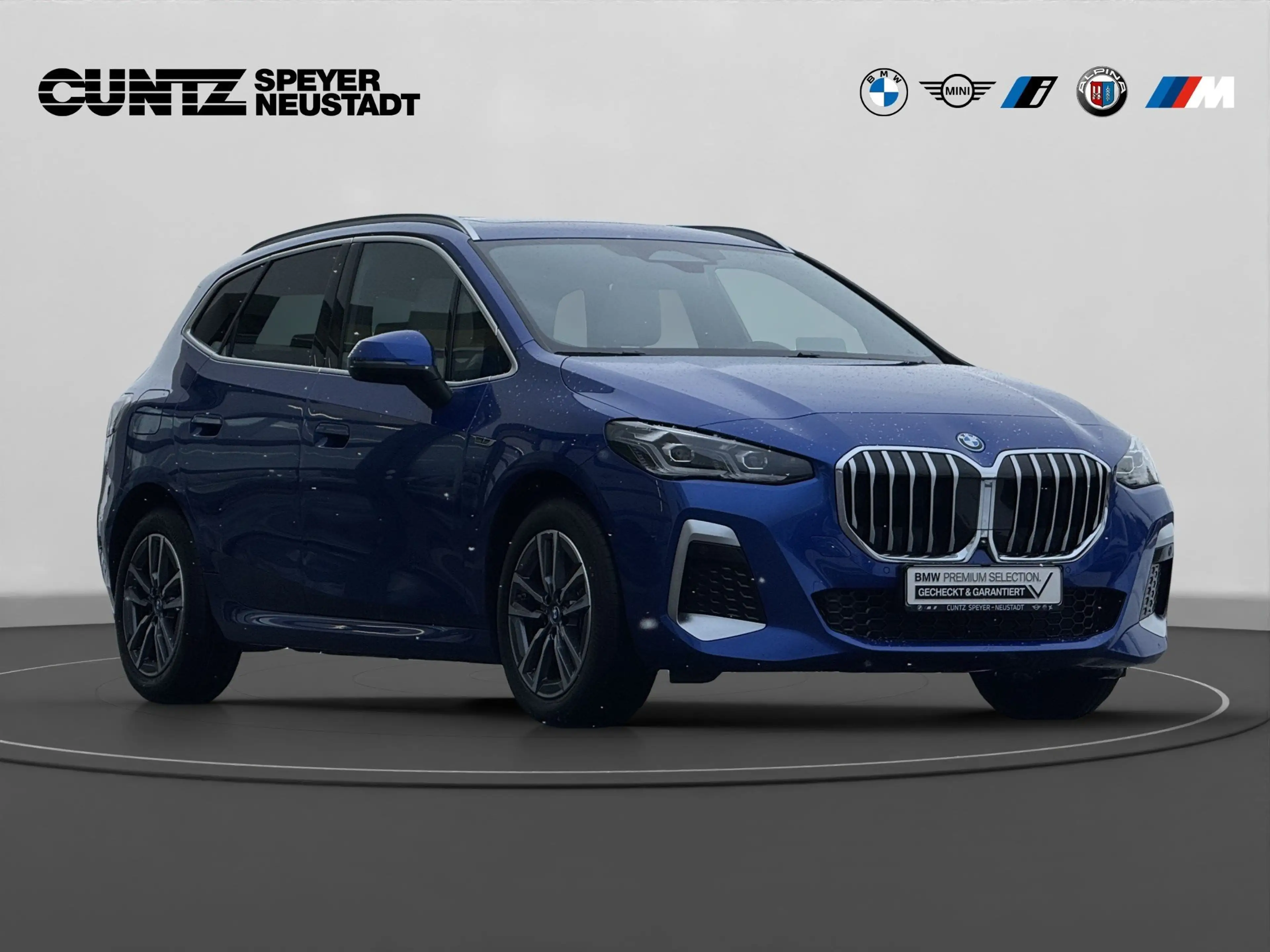 BMW 230 e xDrive Active Tourer M Sport Anhängerk. Panorama — photo 4