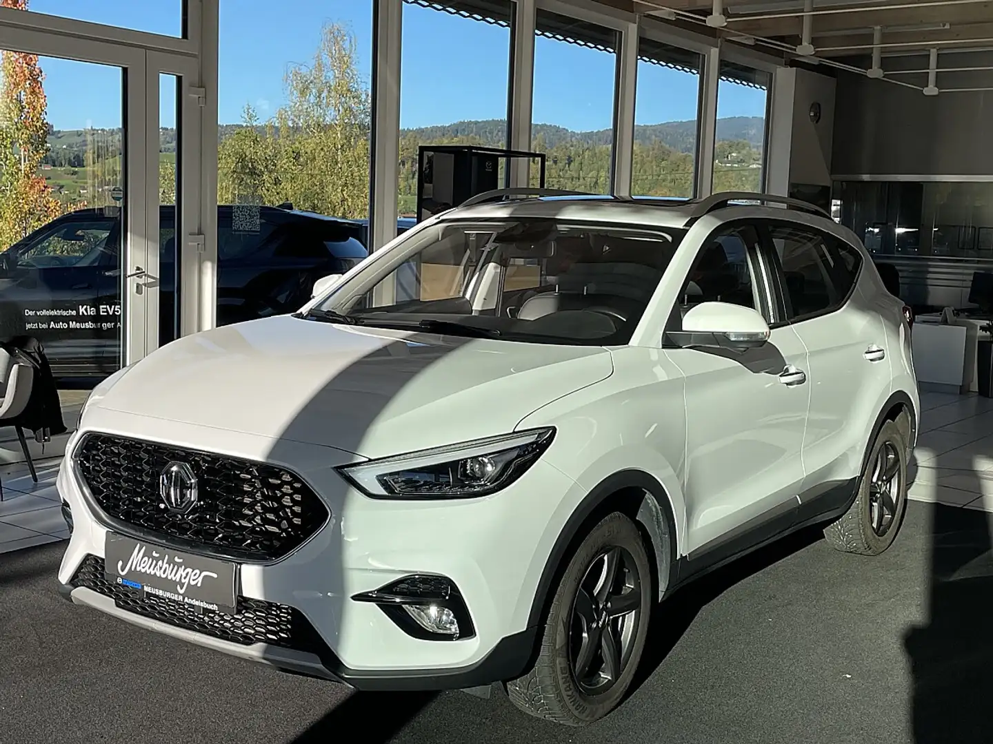 MG ZS 1.0T-GDI Luxury Weiß - 1