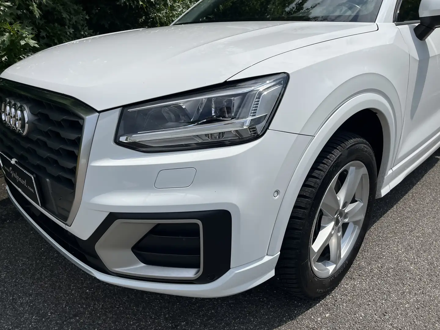 Audi Q2 Q2 40 2.0 tfsi Sport  quattro s-tronic Wit - 2