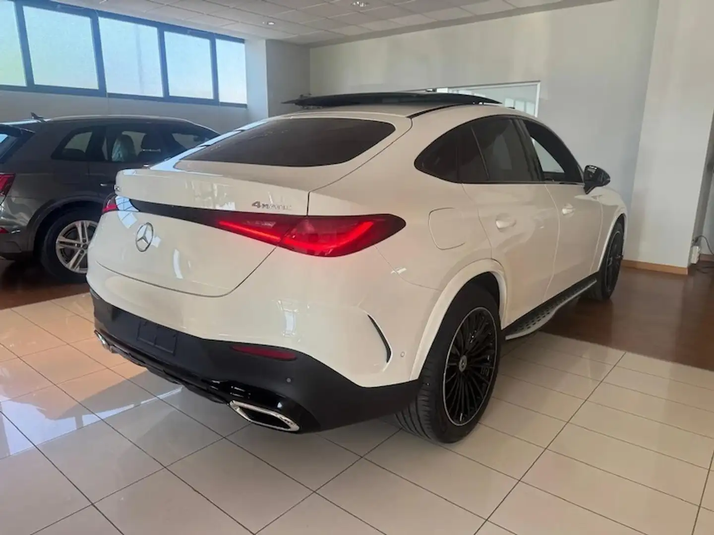 Mercedes-Benz GLC 220 GLC 220 d 4Matic Mild Hybrid AMG Line Advanced Plu Blanc - 2