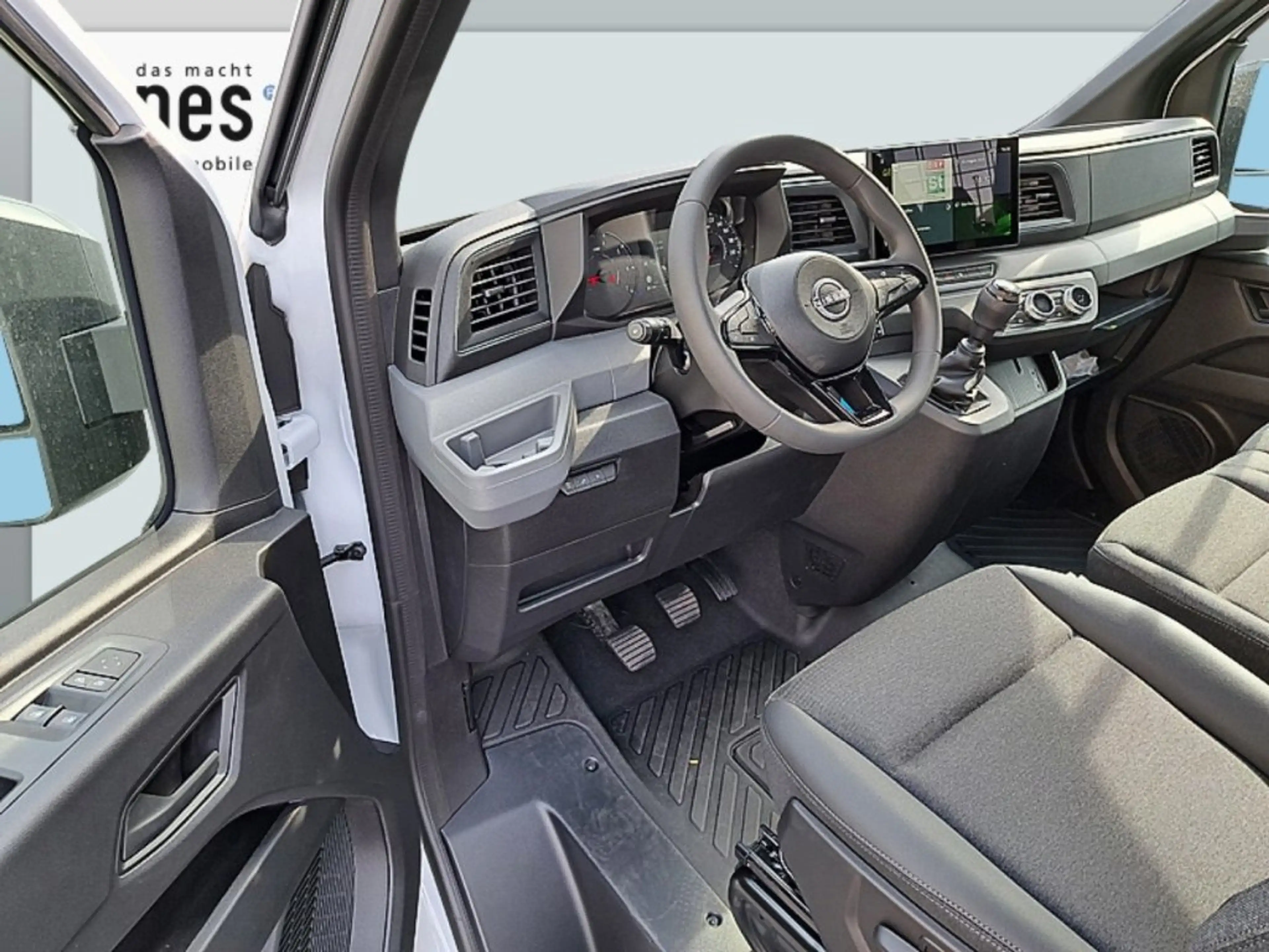 Nissan Interstar N-Connecta L3 Pritschenwagen — photo 7