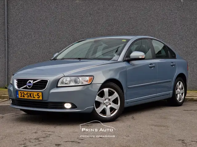 Volvo S40