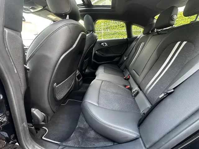 BMW 2 Series view 7