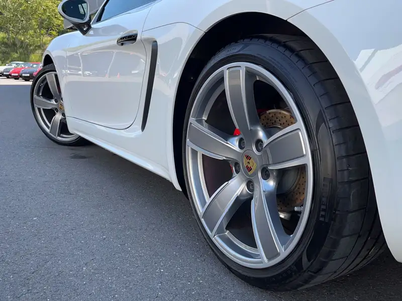 Annonce voiture d'occasion Porsche Cayman - CARADIZE