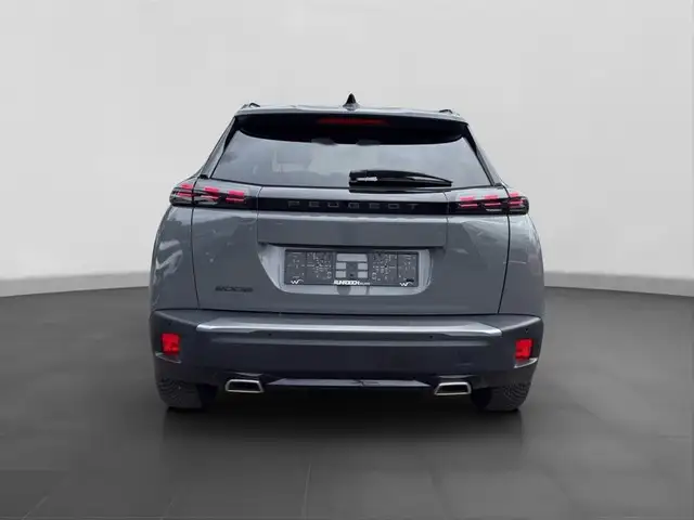 Peugeot 2008 view 4